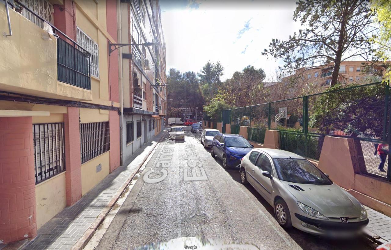 Golden Ambient Apartment Chirivella Exterior photo