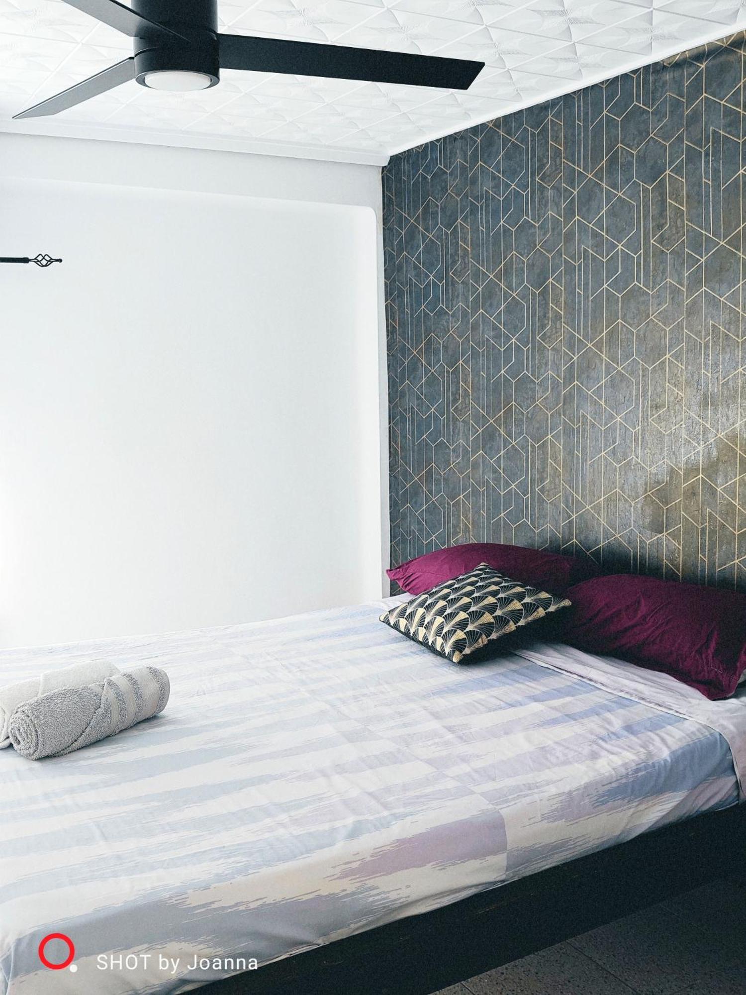 Golden Ambient Apartment Chirivella Exterior photo
